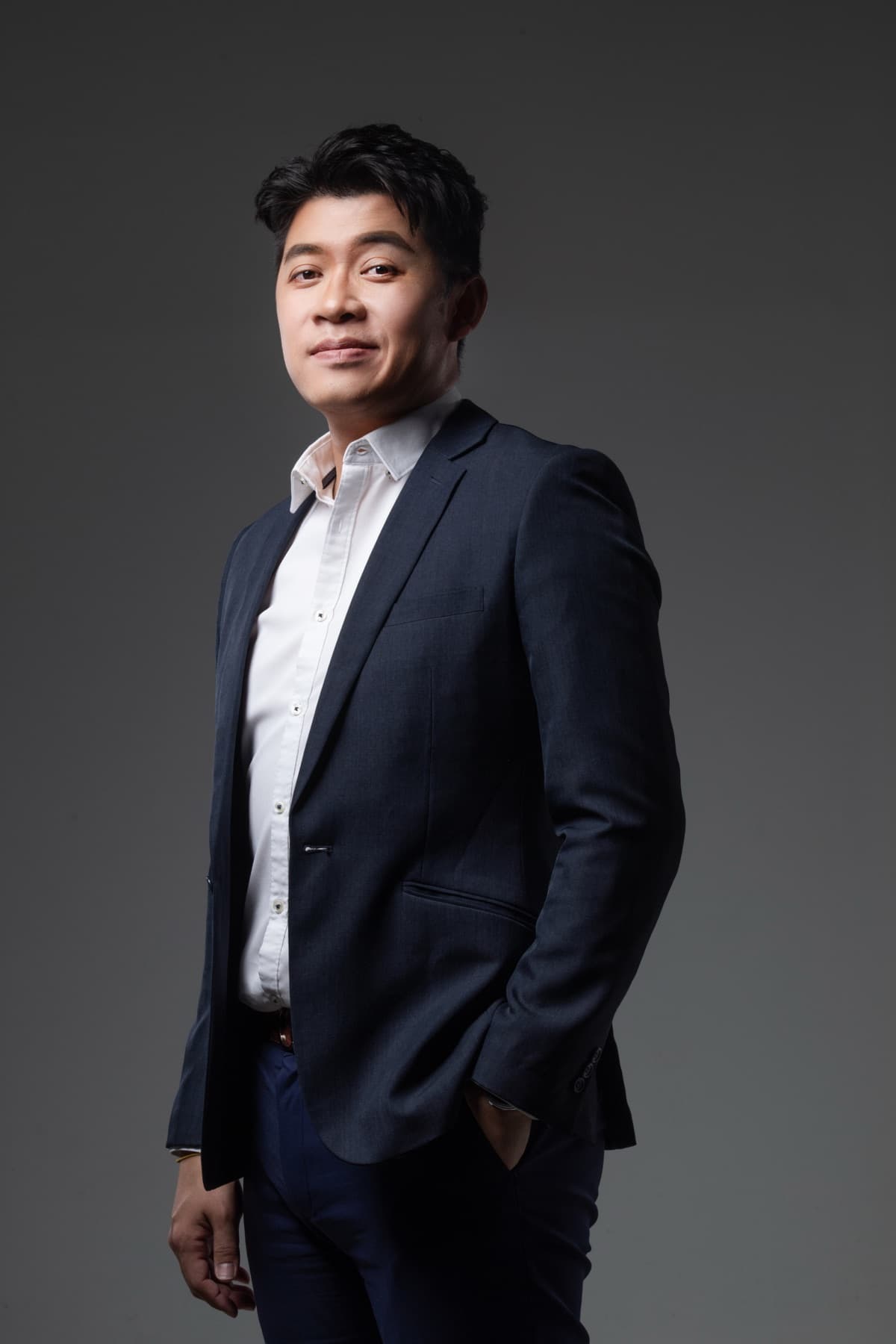 Portrait of Lorenz Tong